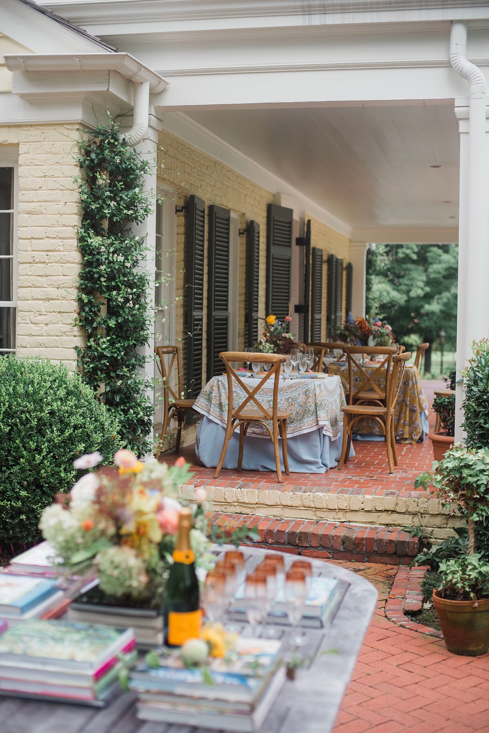 outdoor bridal brunch on covered patio