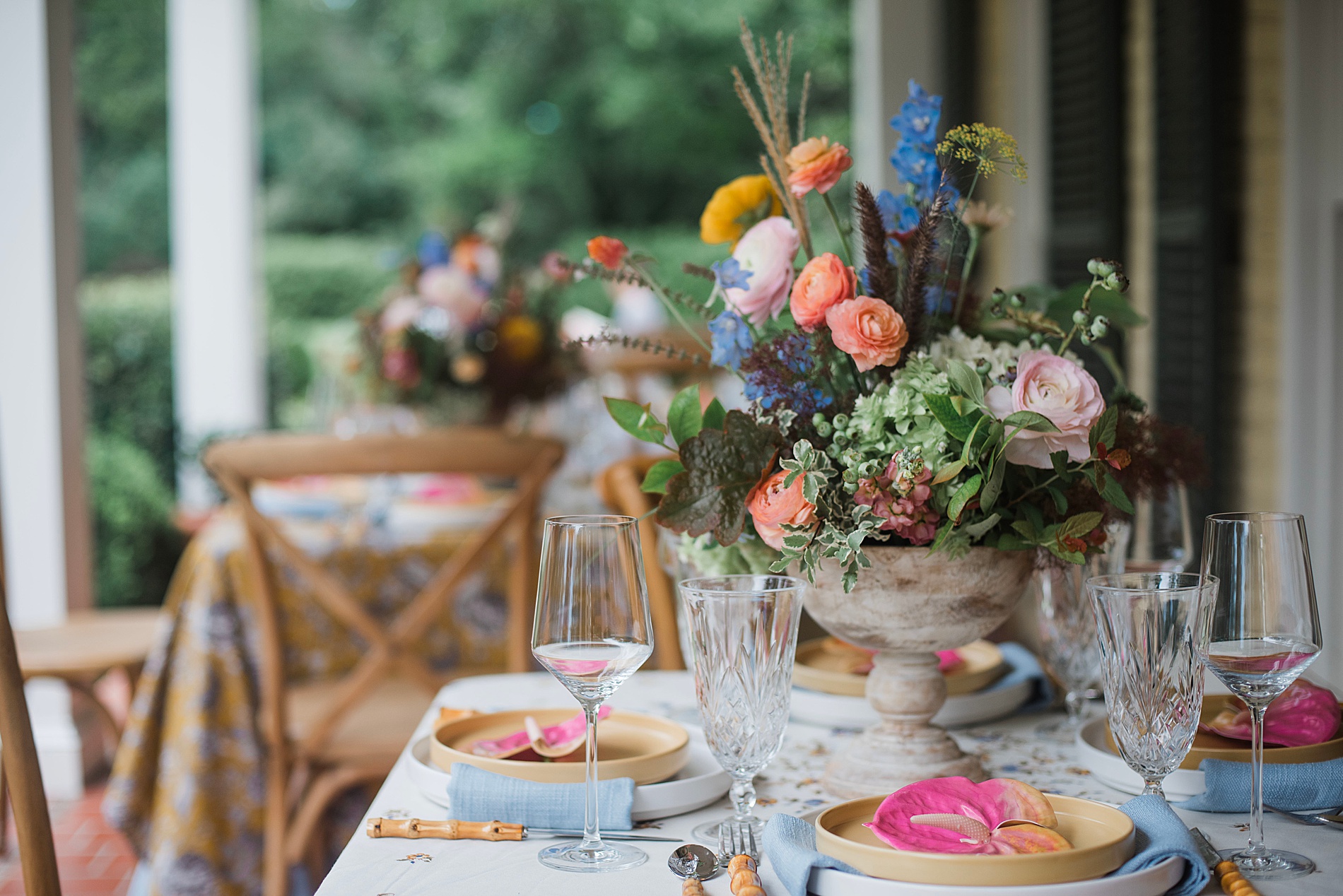 Elegant tablescape at outdoor bridal brunch