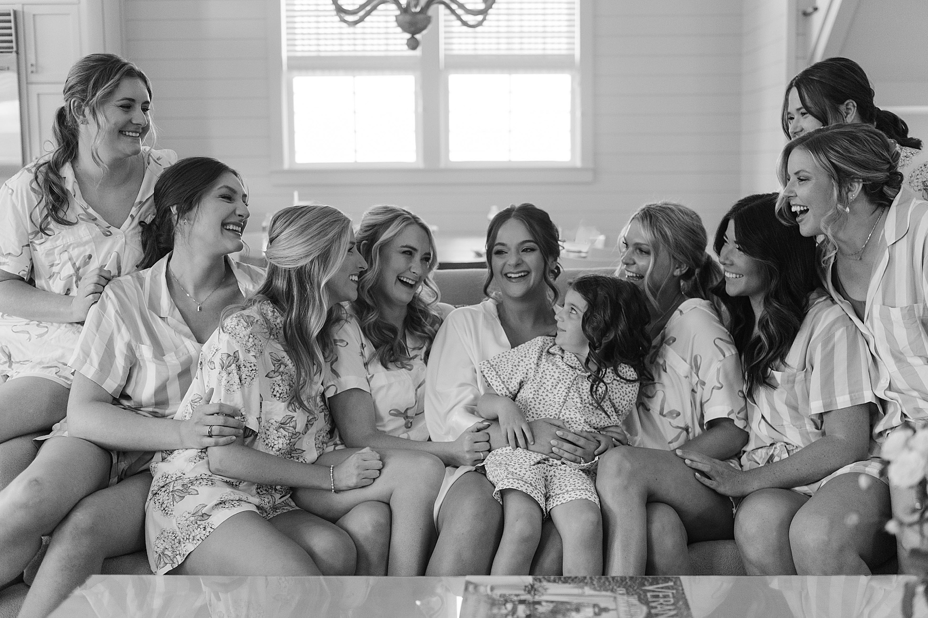 candid getting ready photos