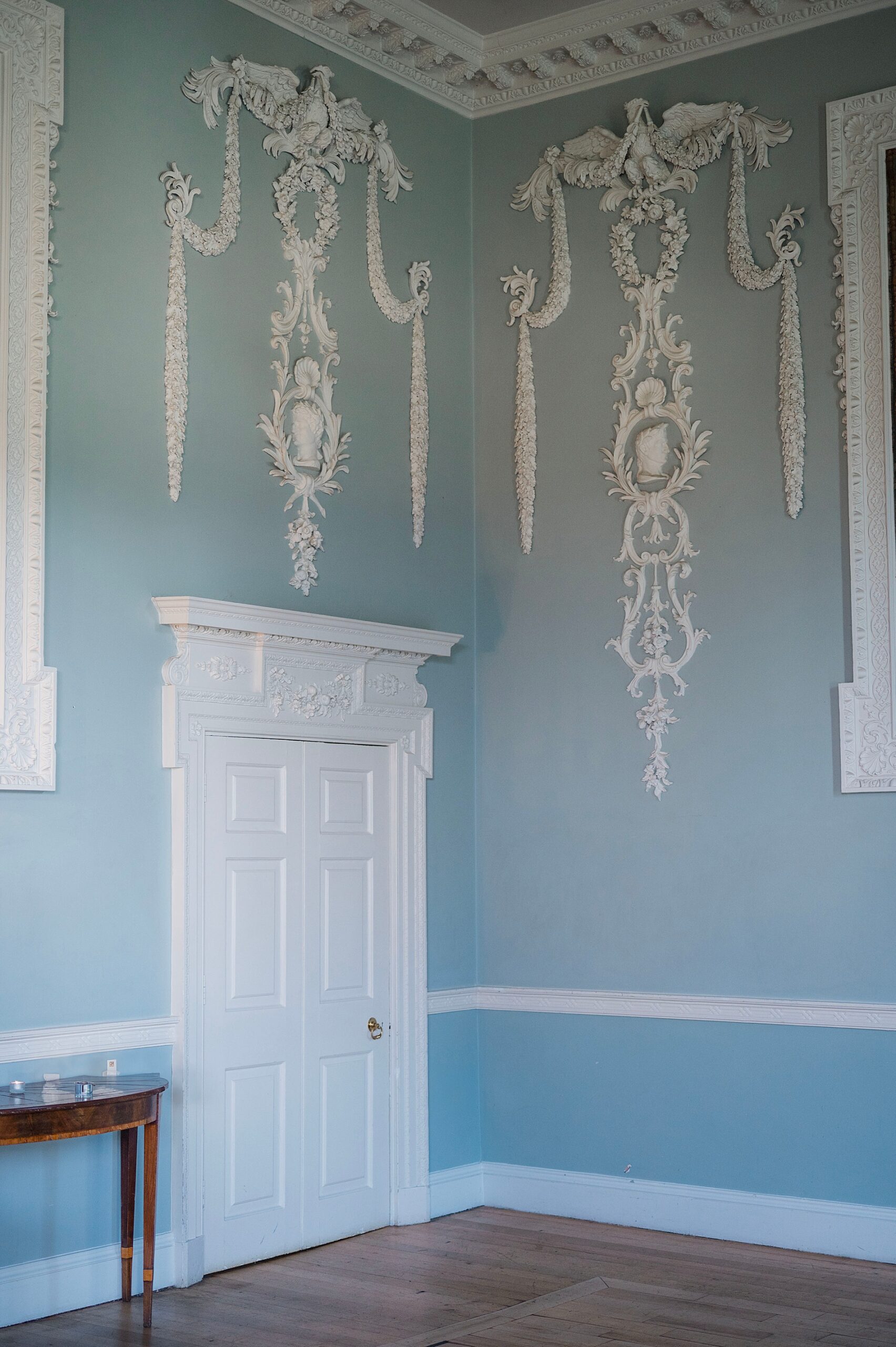 intricate detail inside castle